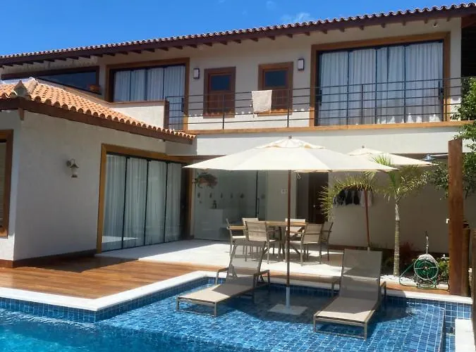 Casa Alto Padrao A 100 Metros Da Praia Brava